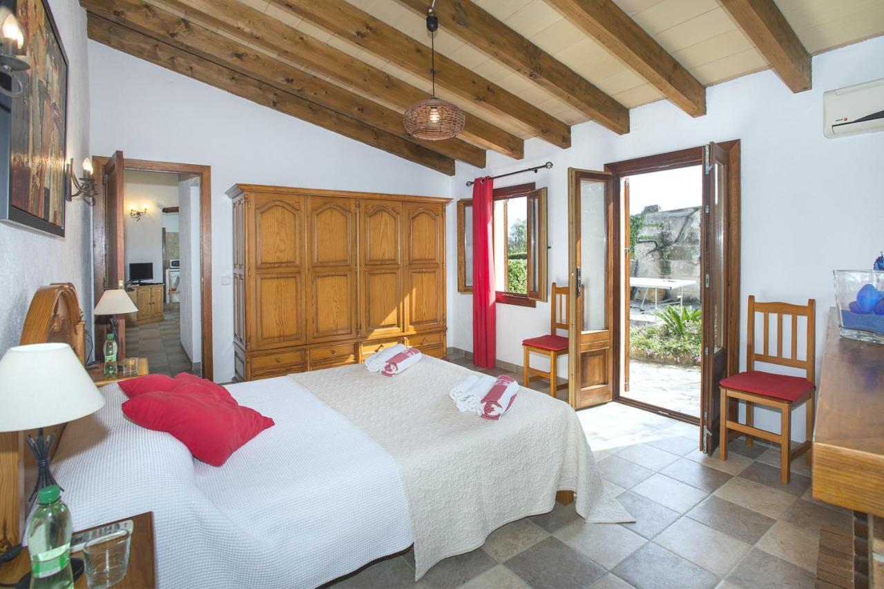 Owl Booking Villa Tarongers - Stay For Couples ポルト・ダ・ポリェンサ エクステリア 写真